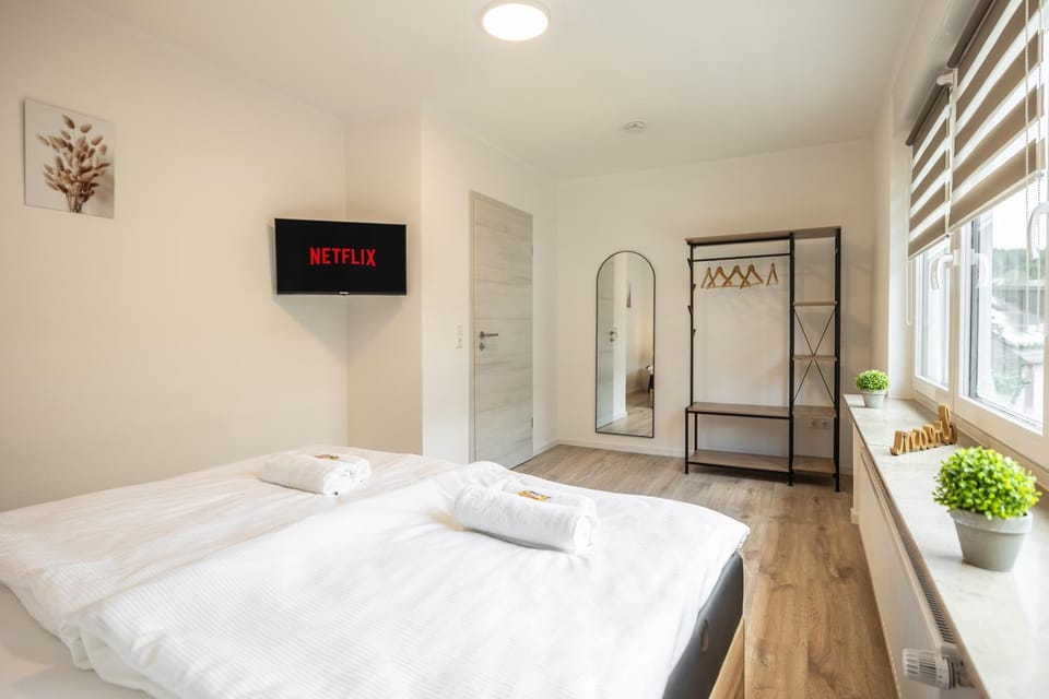 TV and multimedia, Bedroom