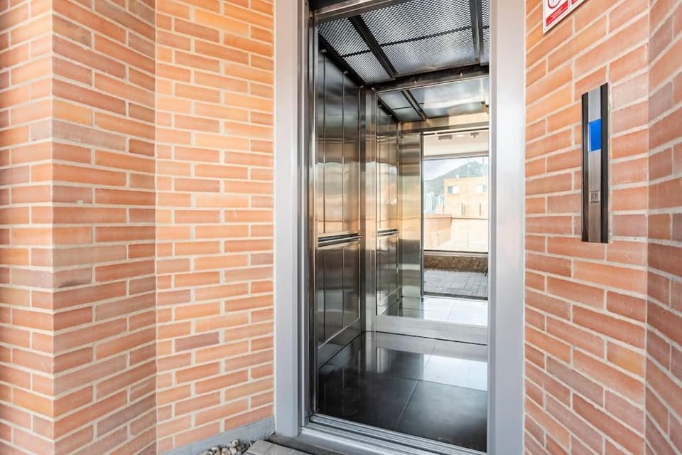elevator