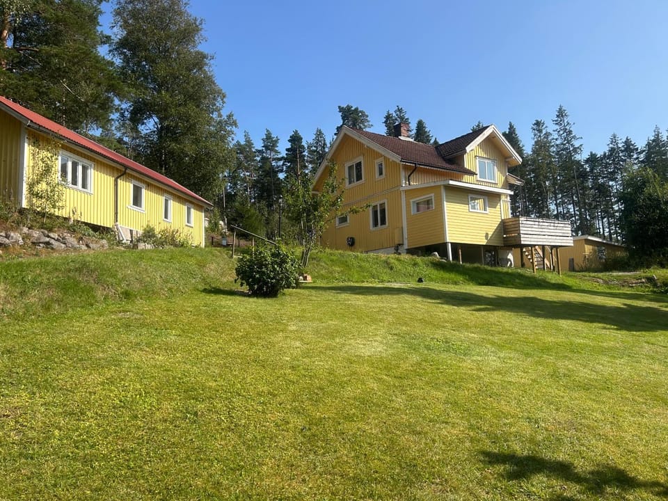 Property building, Garden