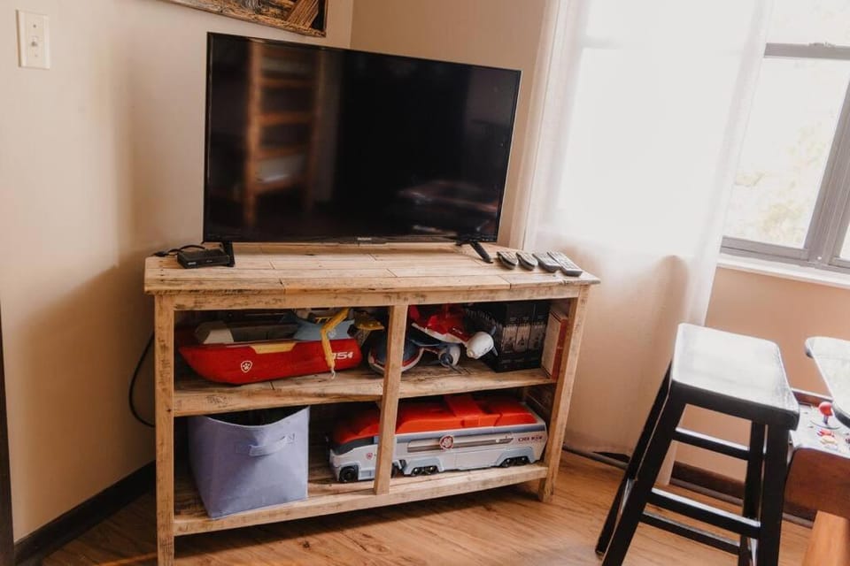 Misty Mountain Sunrise House in Pigeon Forge