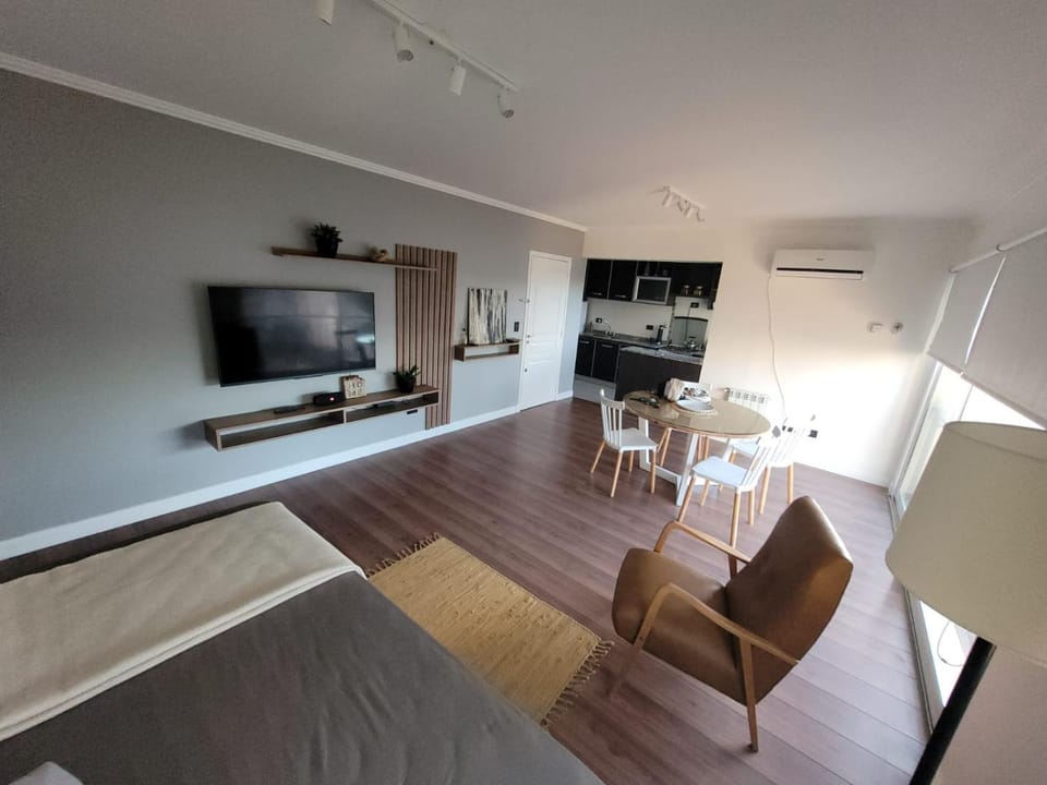 Communal lounge/ TV room, Bed, Living room, Dining area, Evening entertainment, Bedroom, air conditioner