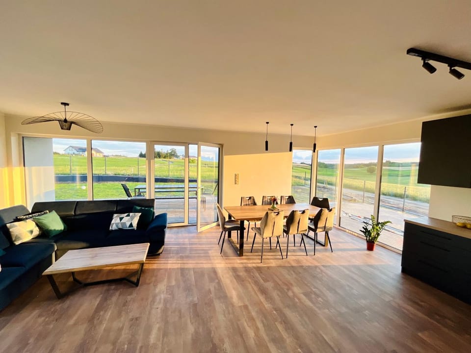 Butter Chill House - Dom na Kaszubach Villa in Pomeranian Voivodeship