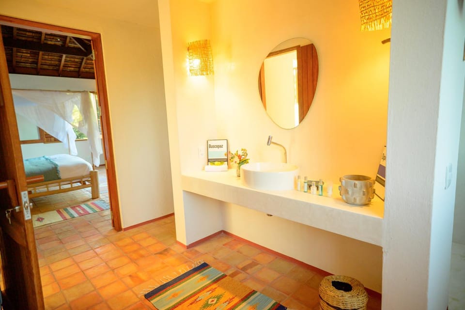 Bathroom, towels