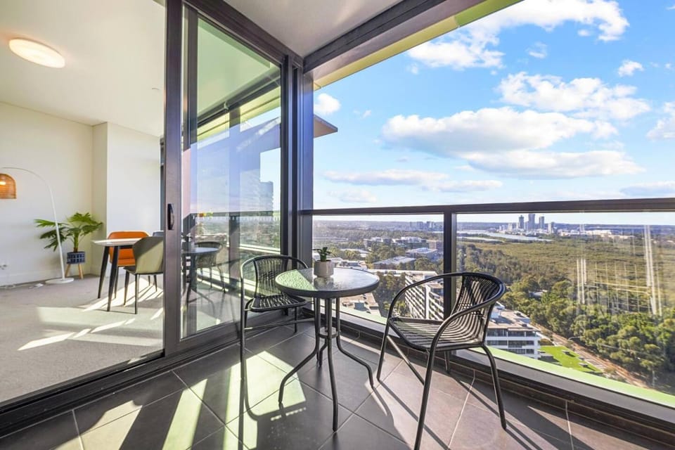 Relaxing Getaway in Olympic Park Apartment in Sydney