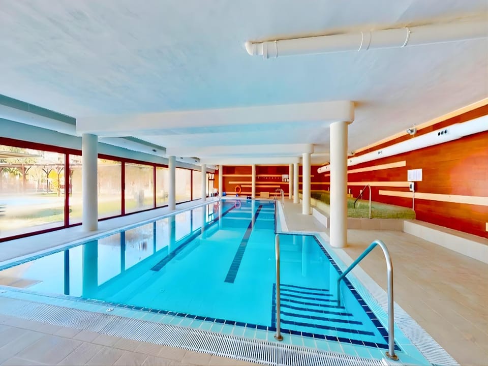 Hot Tub, Spa and wellness centre/facilities, Pool view, Swimming pool