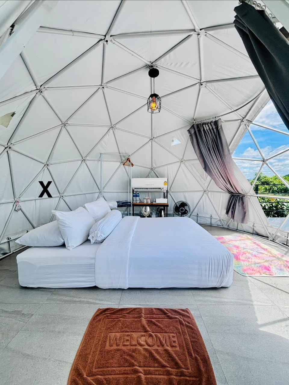 สกายเบย์ เชียงคาน Campground/ 
RV Resort in Vientiane Province, Laos