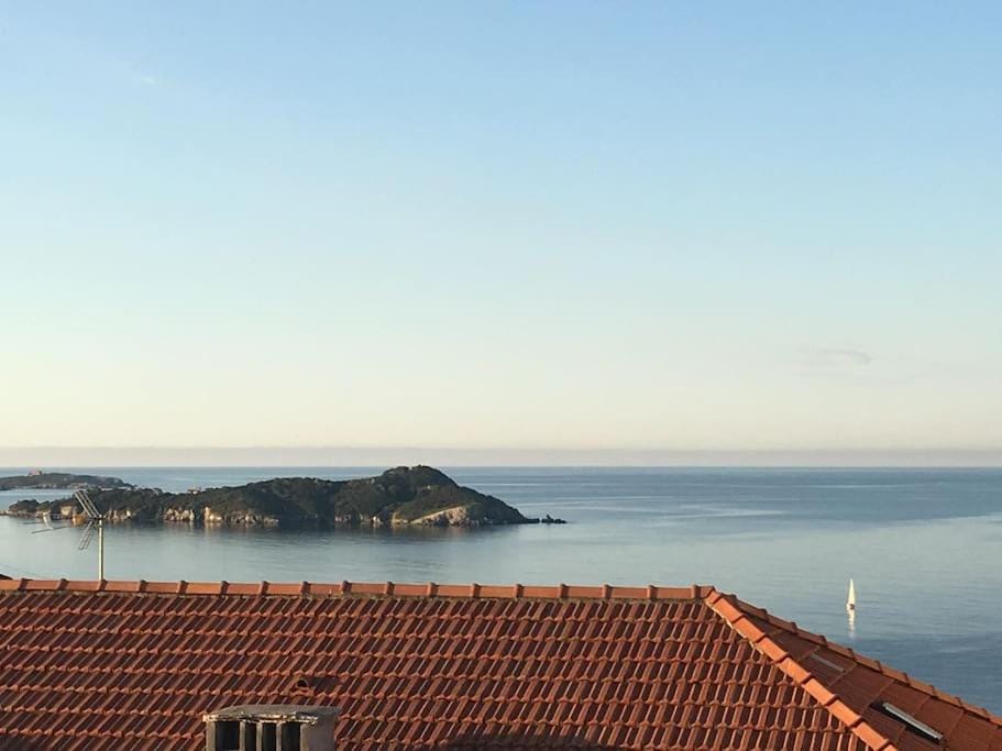 Appartement à Giens vue Porquerolles Apartment in Hyères