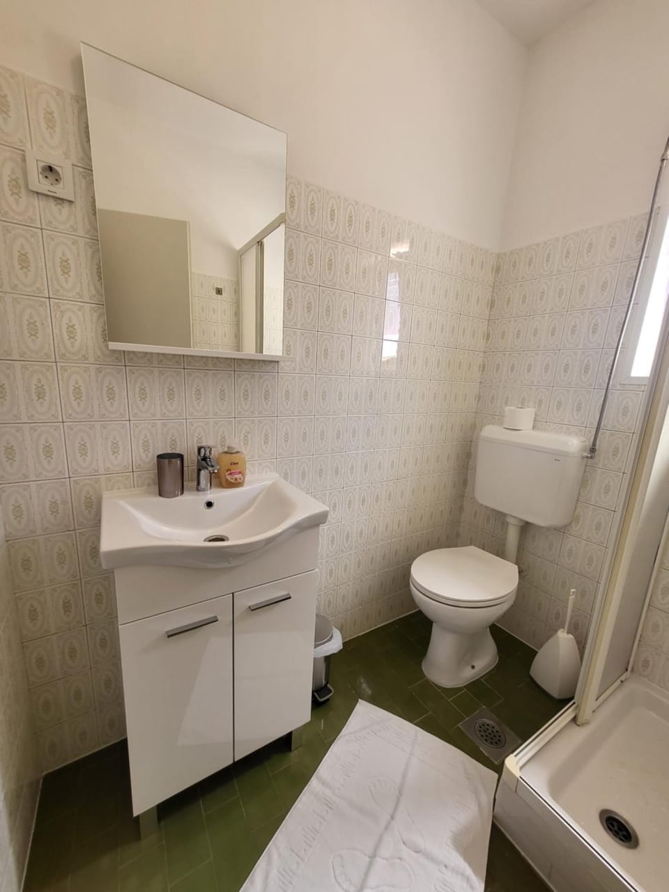 Margaret 150 METERS TO THE BEACH Apartment in Banjole