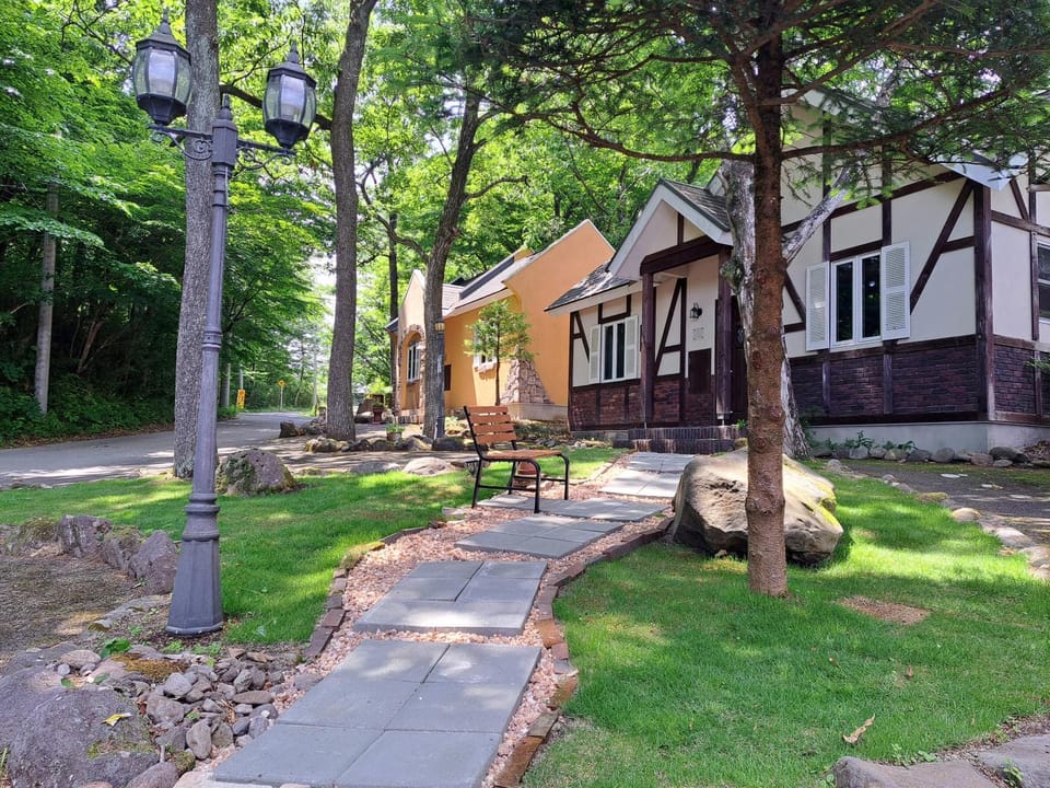 Property building, Spring