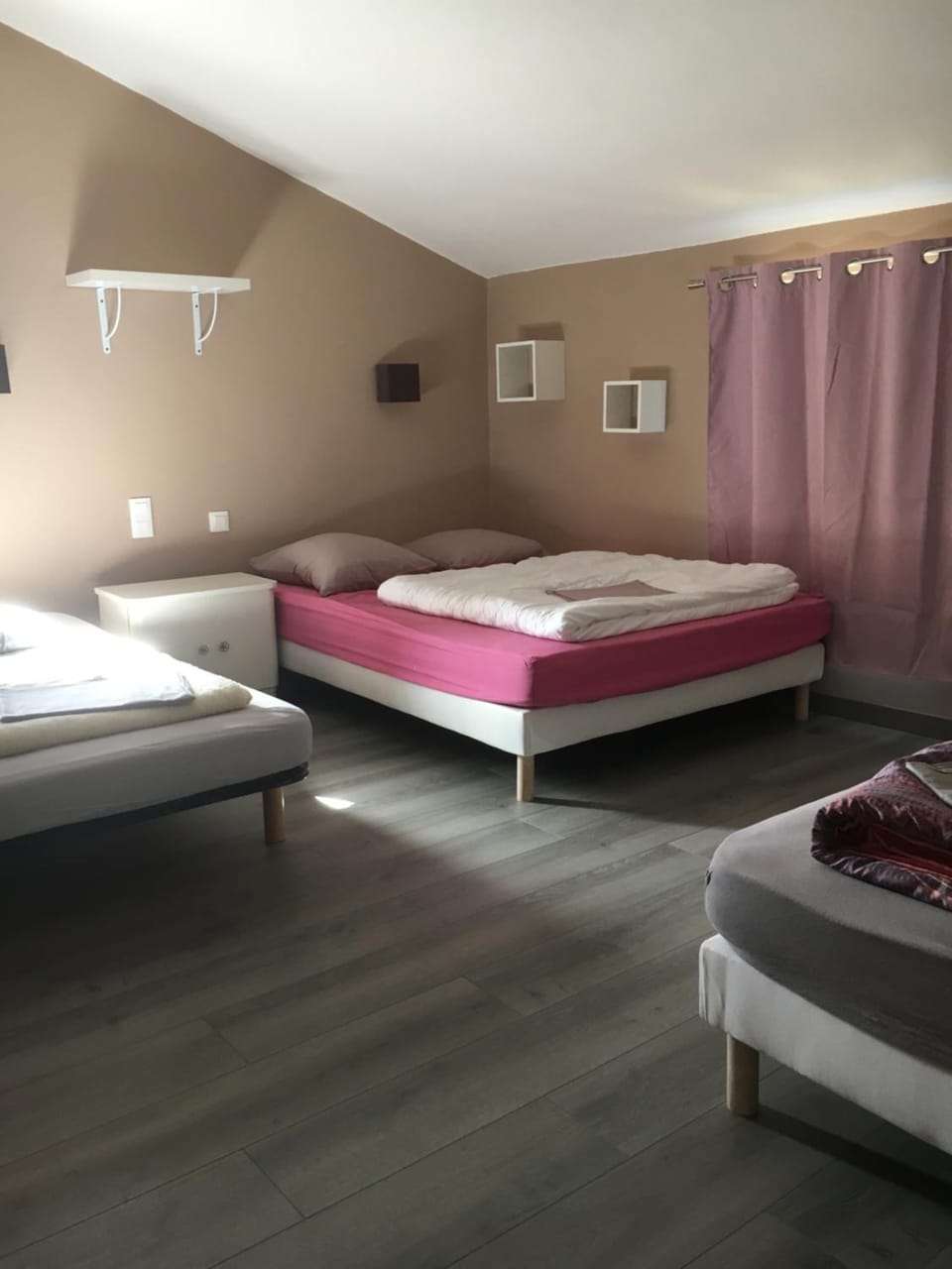 Domaine privatif 32c avec très grande Salle - Escale de La Jurade House in Occitanie