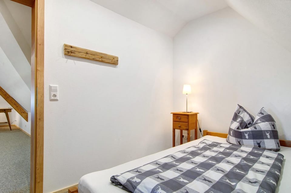 Property building, Living room, Bedroom