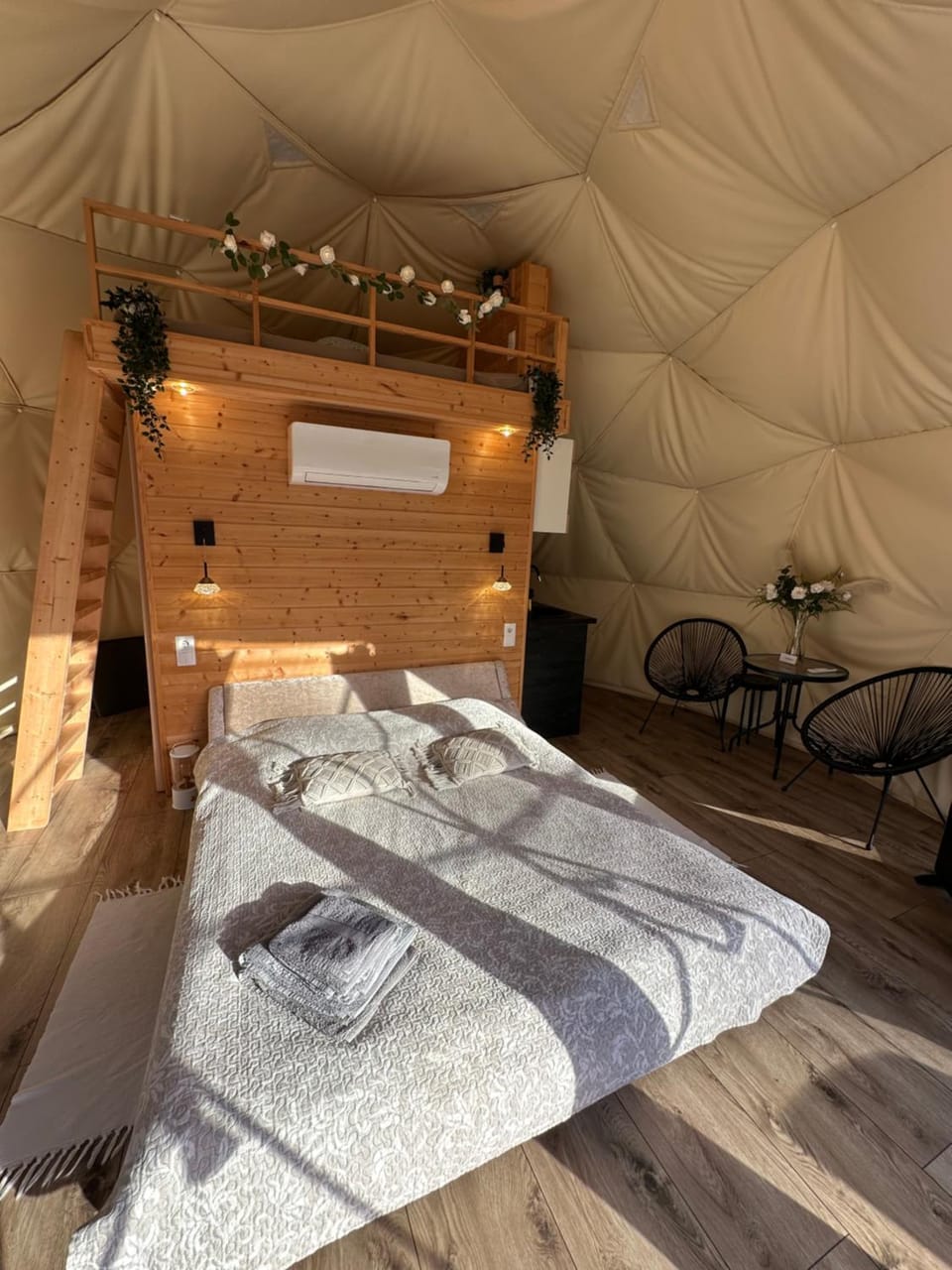 Grisli glempings Luxury tent in Latvia