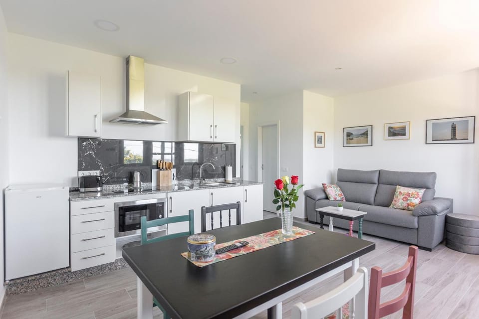 Kitchen or kitchenette, Living room, Dining area