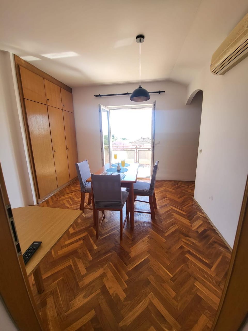 Dining area, wardrobe, air conditioner