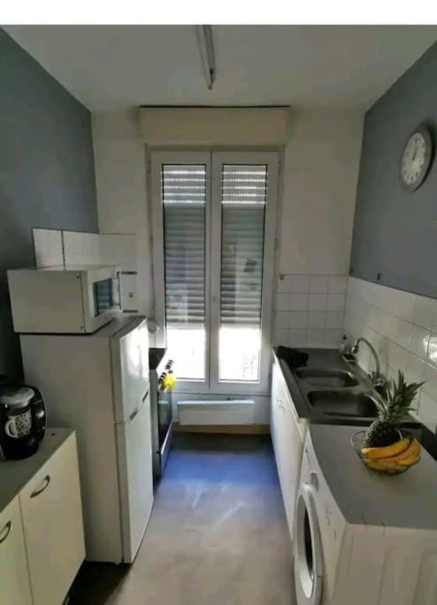 appartement cosy porte de Paris Apartment in Montrouge