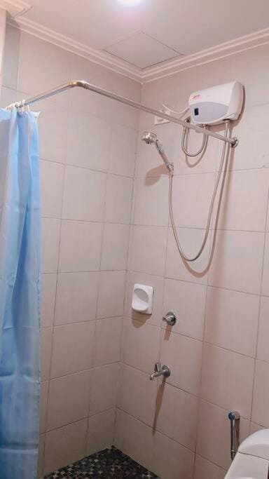 Citispace 1BR Condotel Suite at Ridgewood Towers Near BGC Airport #RW05A Apartment in Makati