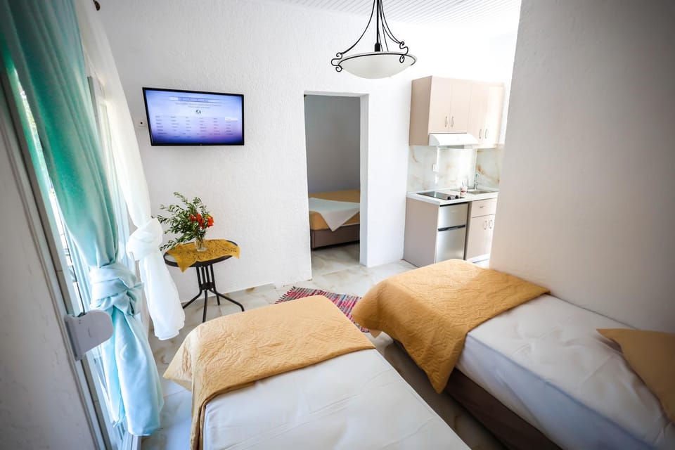 TV and multimedia, Photo of the whole room