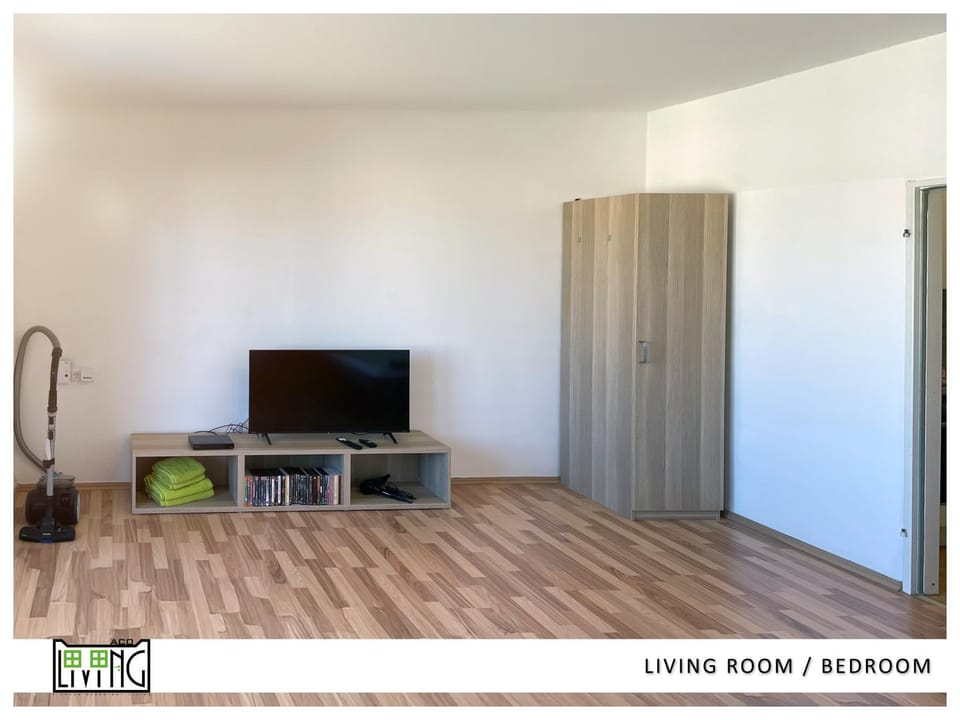 Evening entertainment, wardrobe