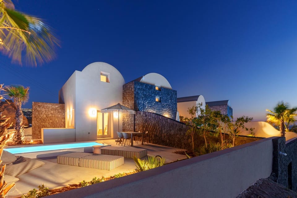 Property building, Night, sunbed