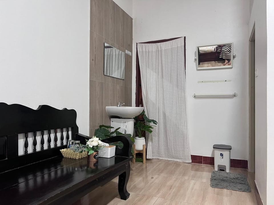 เกษมสุขรีสอร์ท Kasamesuk Resort Hotel in Cambodia
