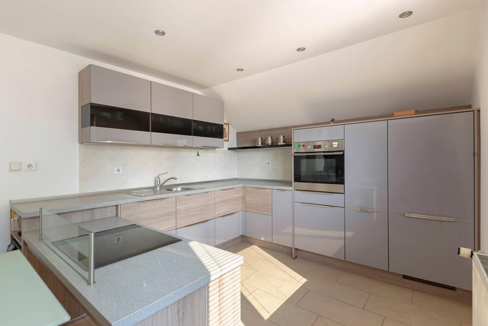 Kitchen or kitchenette, oven, stove, kitchen