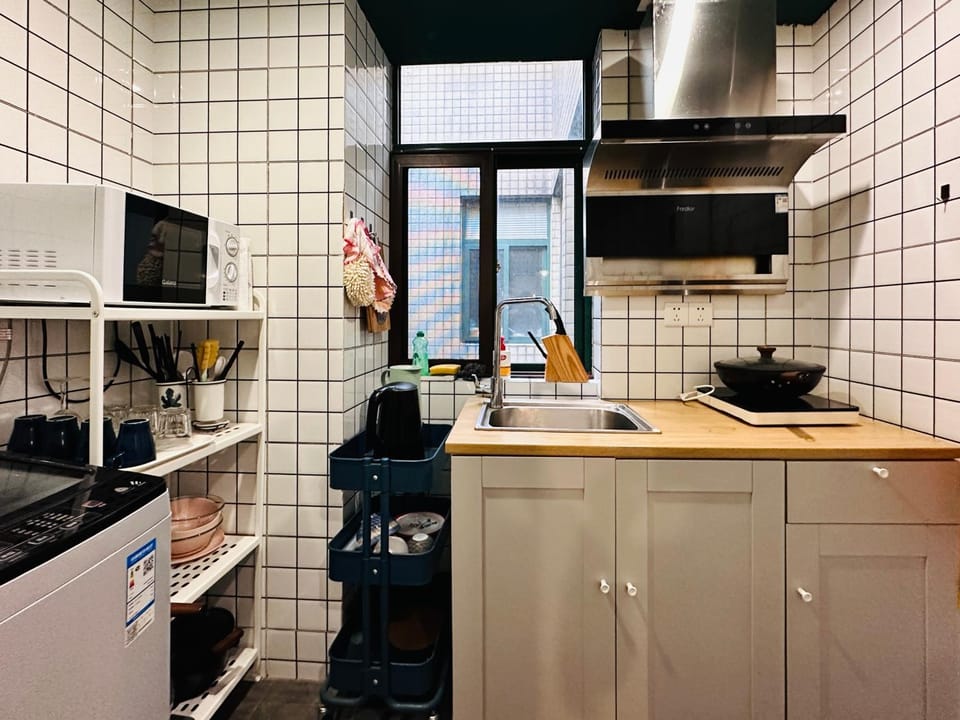 Kitchen or kitchenette, stove