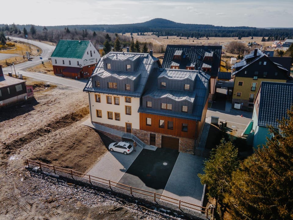 Property building, Day, Neighbourhood, Natural landscape, Bird's eye view