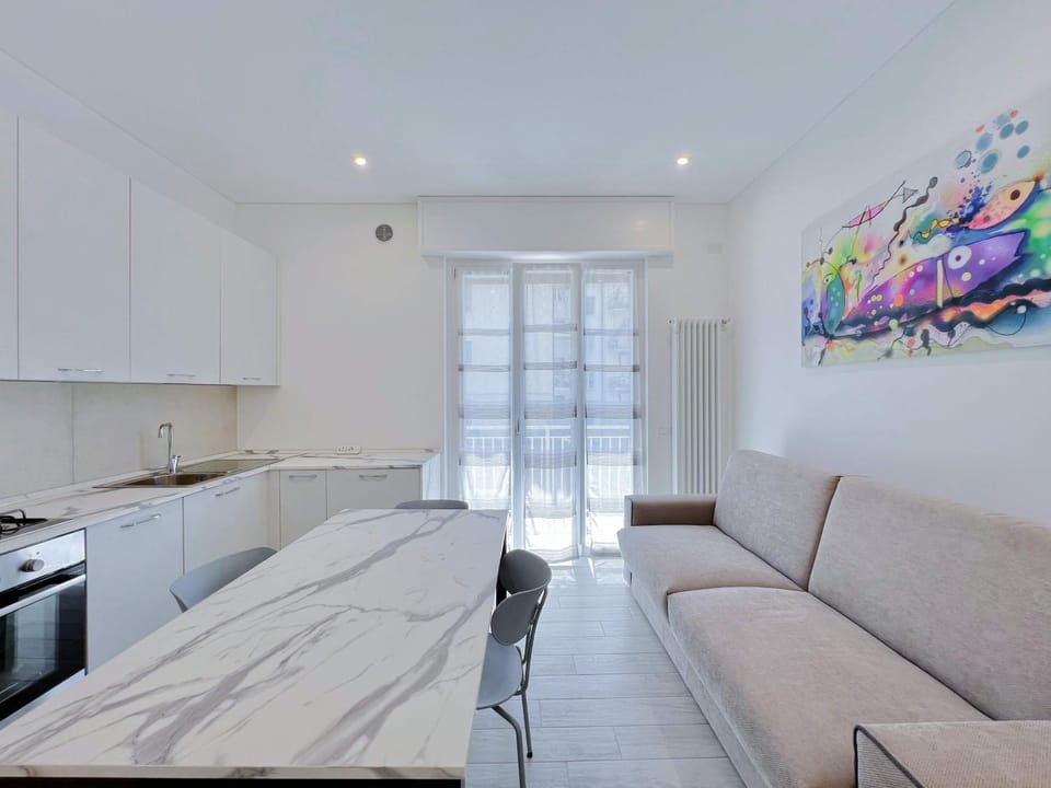 Kitchen or kitchenette, Living room, Dining area