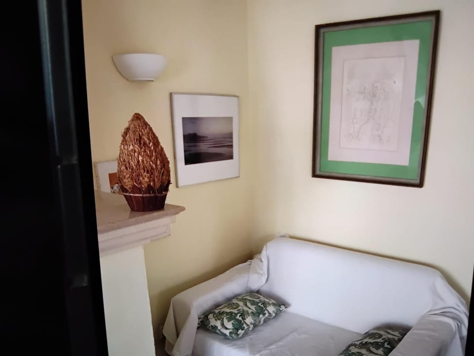 Nice flat in pretty condo Apartment in Quarteira
