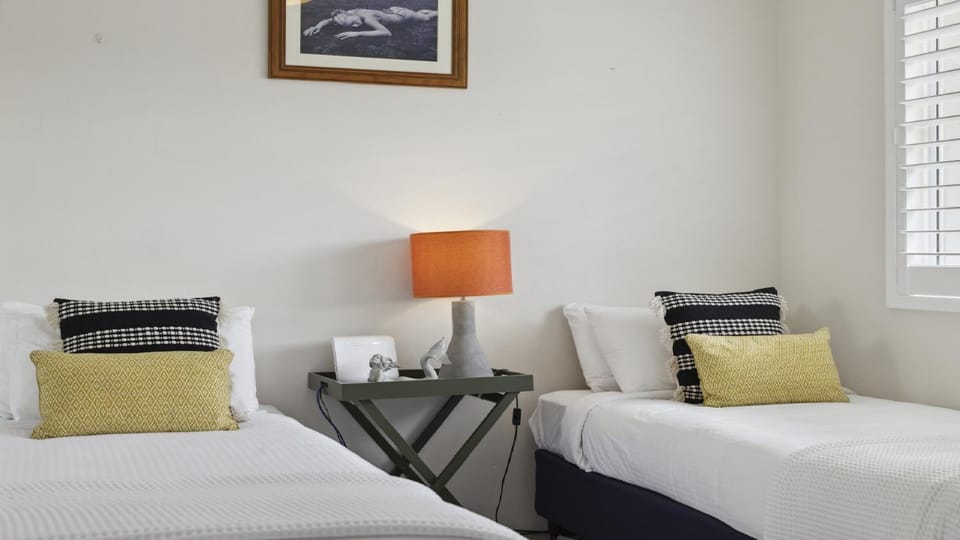 Bed, Other, Bedroom