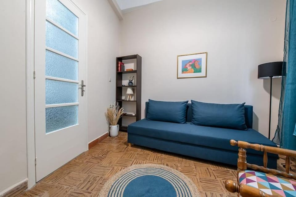 Tranquil Eclectic Townhome Apartment in Heraklion