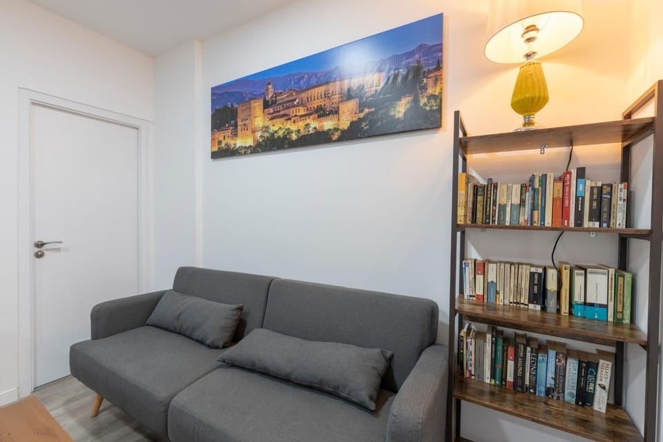 Library, Living room