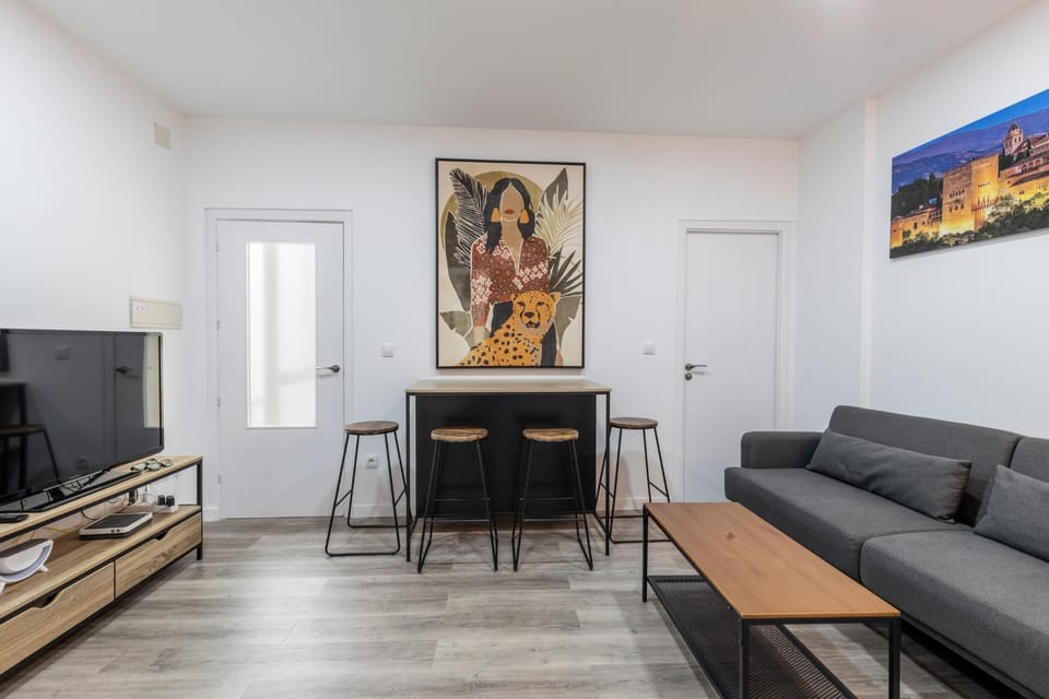 TV and multimedia, Living room, Dining area