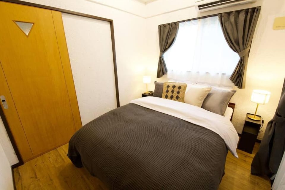 Junglia Okinawa 崎本部戸建プール付き f Apartment in Okinawa Prefecture