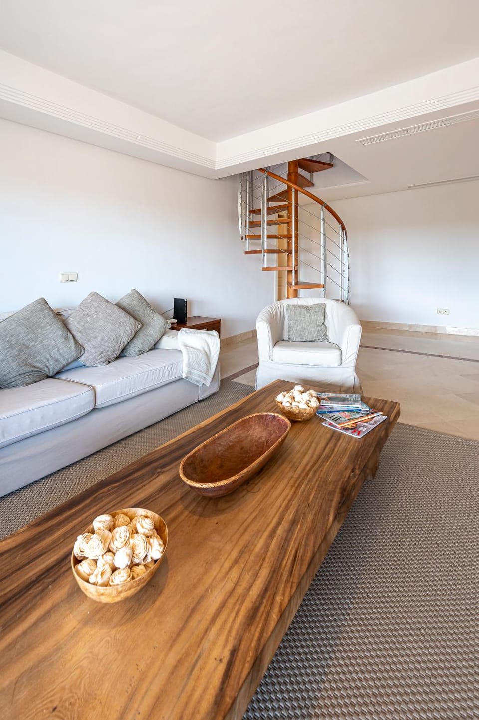 Living room, Seating area