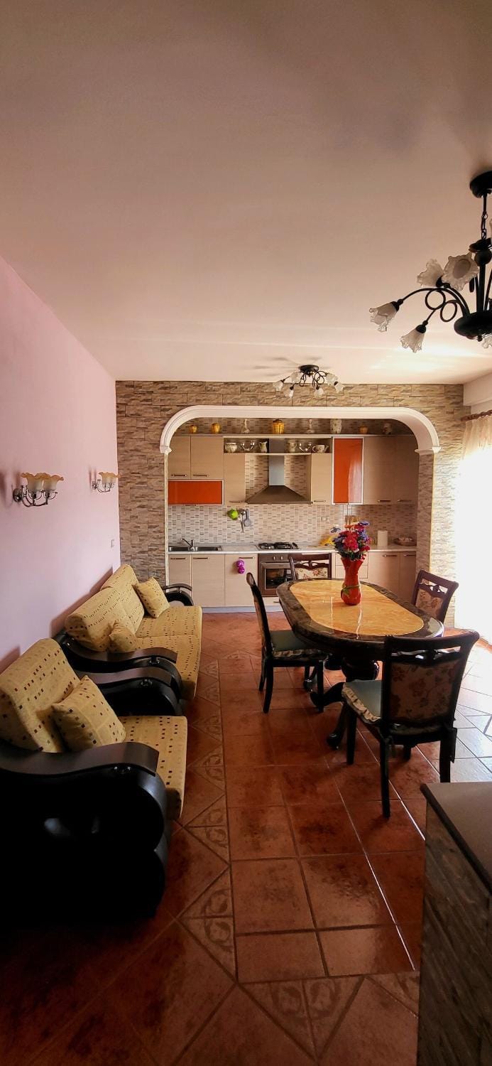 Accogliente casa nel centro storico di Valona Apartment in Vlorë