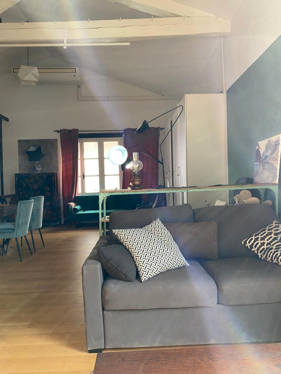 Seating area