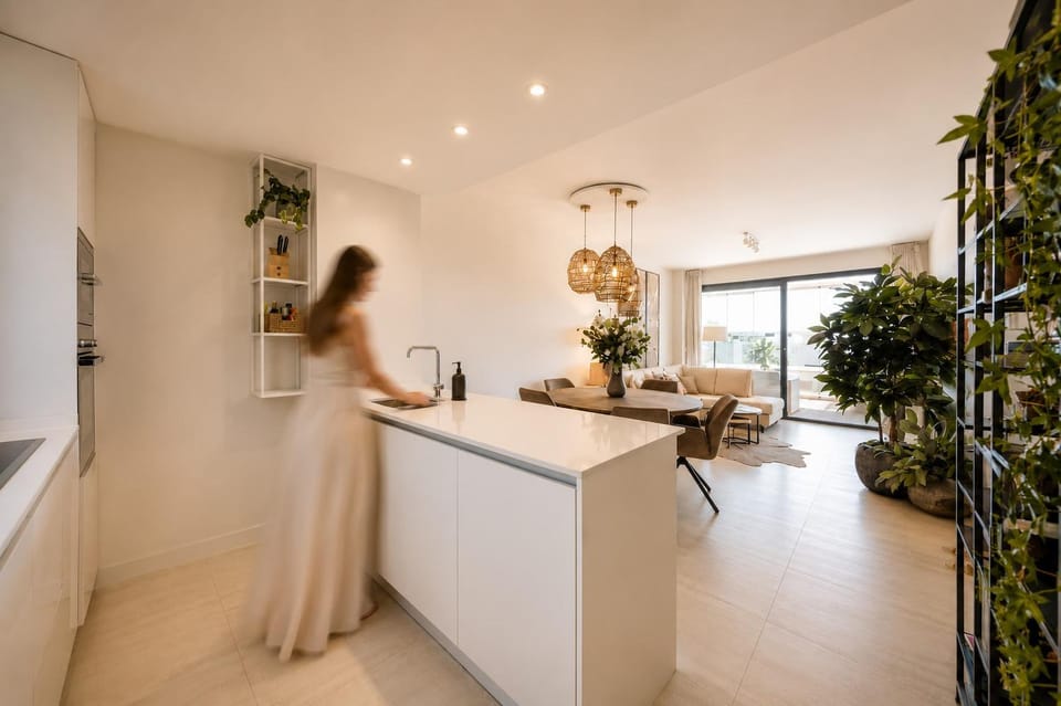 Las Olas Luxurious Retreat Estepona Apartment in Costa del Sol