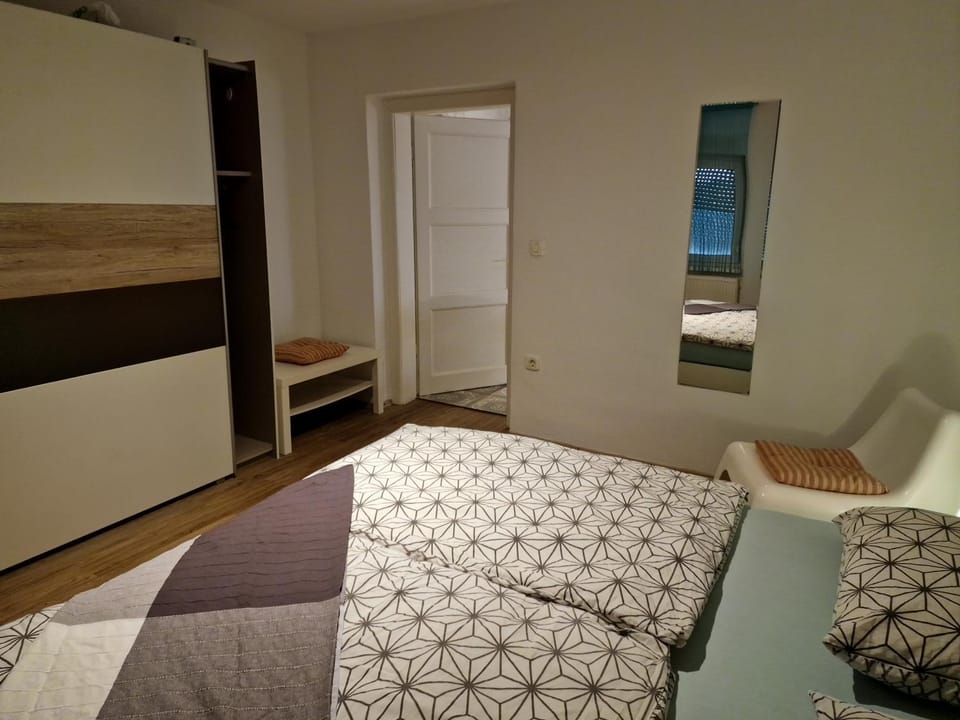 Bed, Bedroom