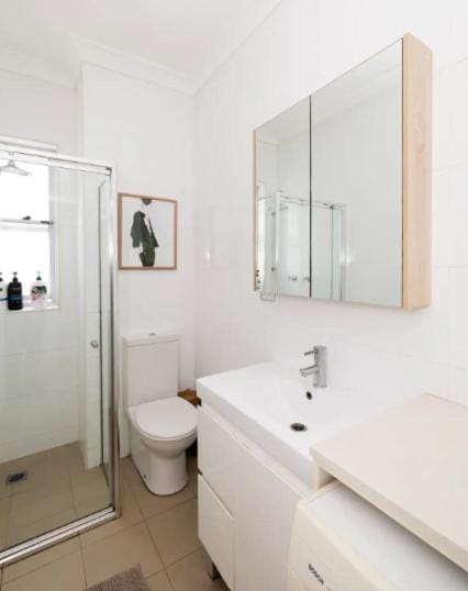 Stylish & Bright - 5star Location - 200m to the Sand! #18 Apartment in Sydney