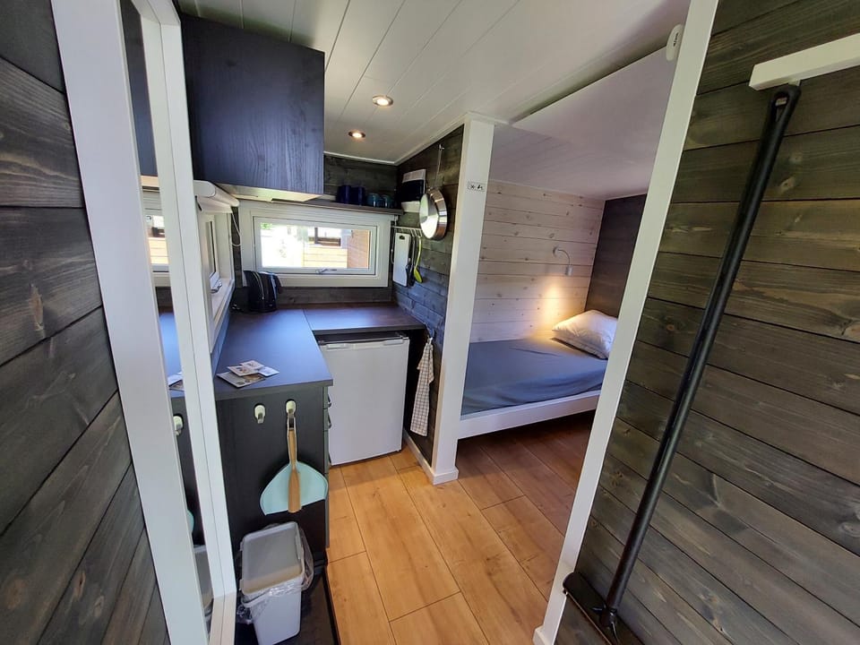 Kitchen or kitchenette, Photo of the whole room