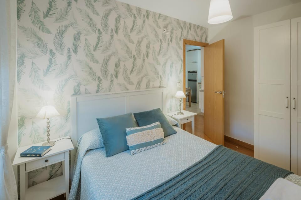 Living room, Bedroom