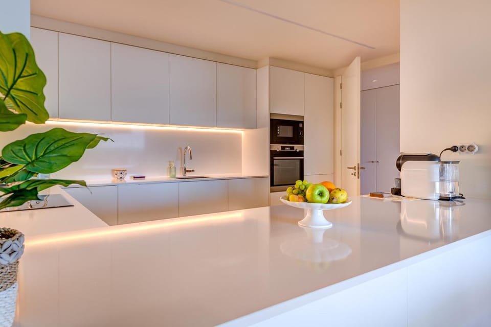 Kitchen or kitchenette, oven, stove