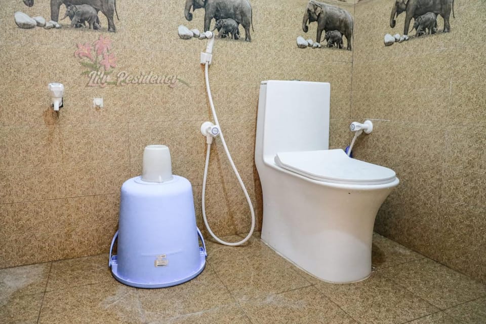 Toilet, Bathroom