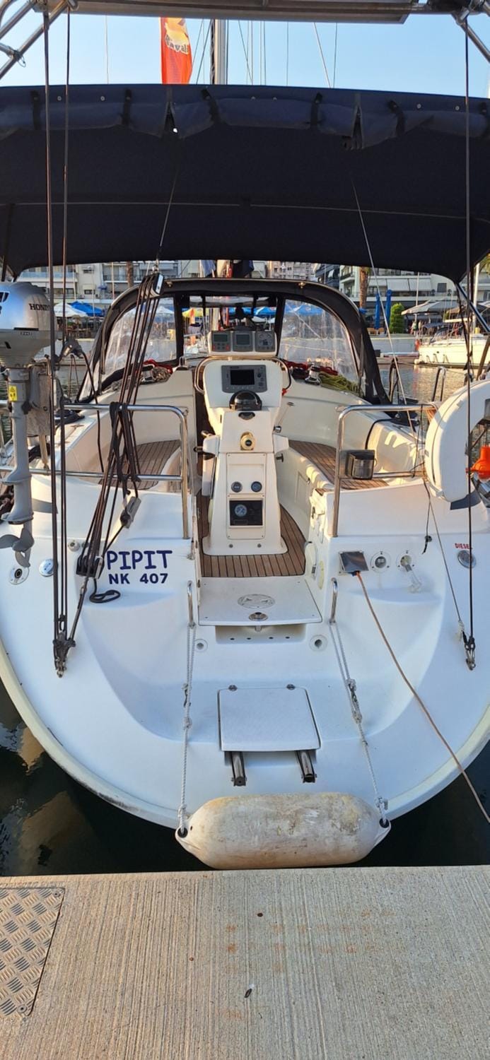 Yacht Pipit Docked boat in Kavala