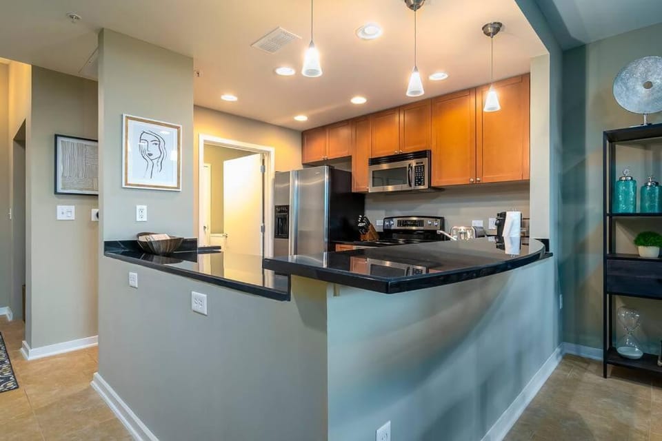 Stunning & Luxurious 2Bed 2Bath Open floor plan Apartment in Orlando