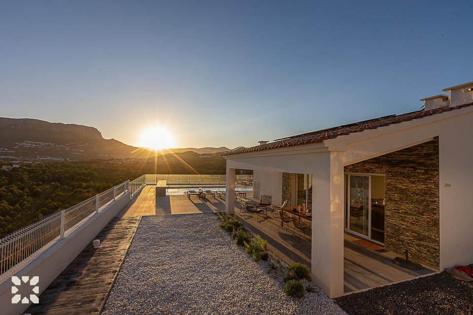 Villa Alegranza by Abahana Villas Villa in Calp