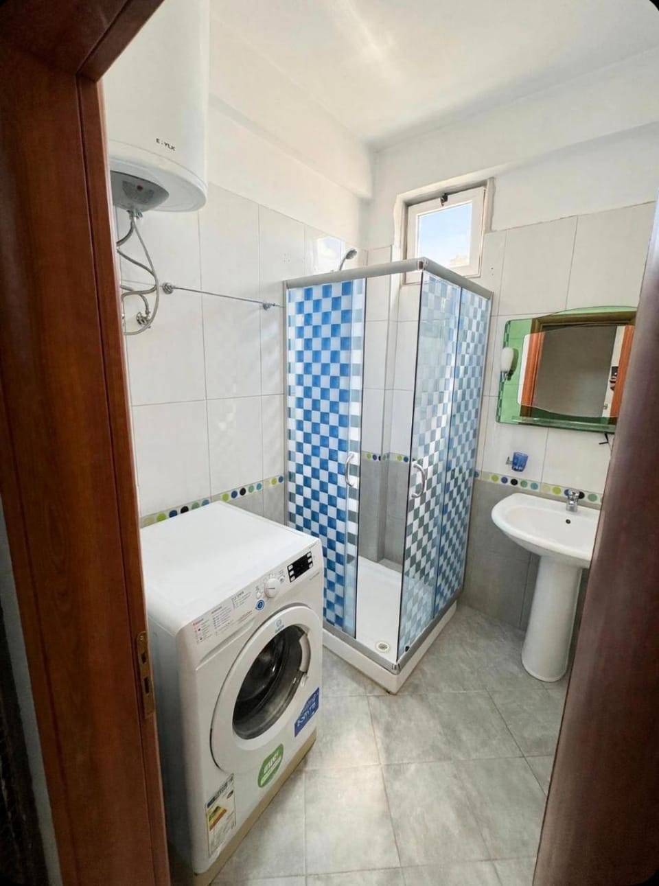 Airport & Terminal Comfort Apartment Apartment in Tirana