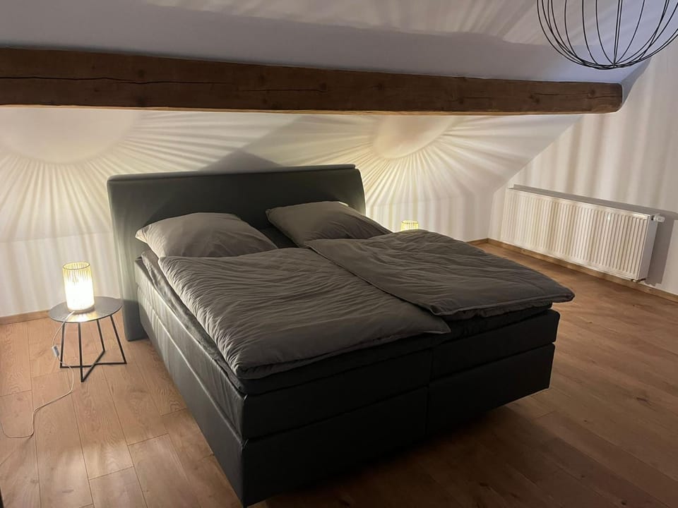 Bed, Bedroom