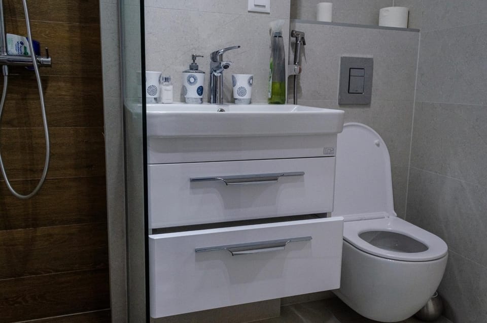Toilet, Bathroom